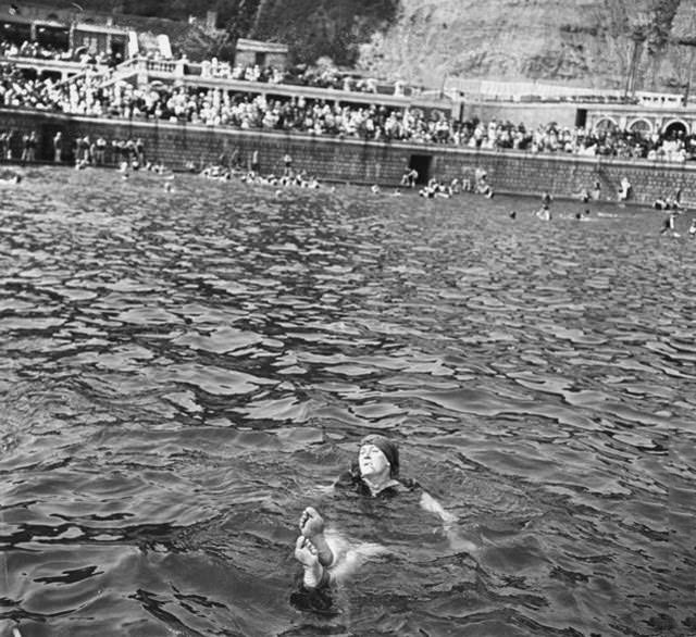 #6 Aquatic smoking at Scarborough, north Yorkshire, 1920