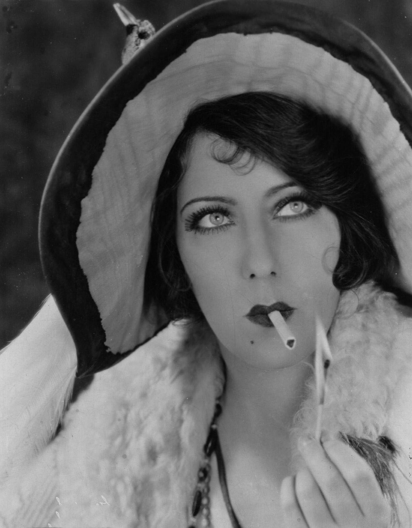 #42 Gloria Swanson in ‘Sadie Thompson’, 1928: Silent Film Star Embraces Complexity and Cigarettes
