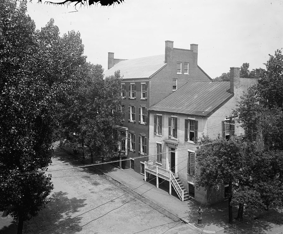 #18 Allied Asphalt Products Co., Queen St., Alexandria, 1910s