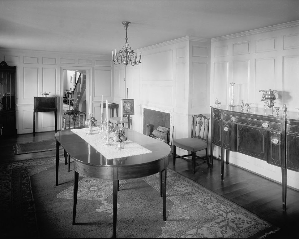 #4 Fairfax-Moore-Montague House, 207 Prince Street, Alexandria, Virginia, 1930s