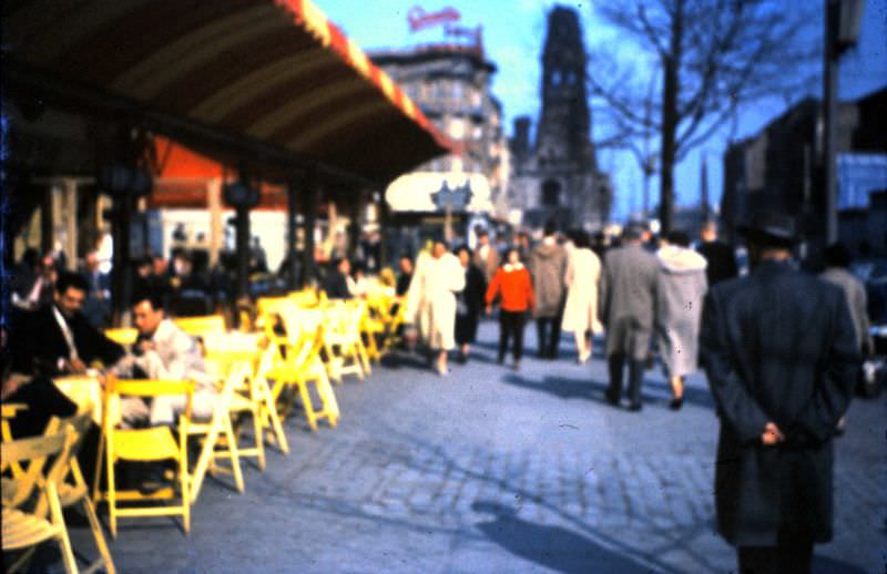 #78 Kurfuerstendamm, March 27, 1959.
