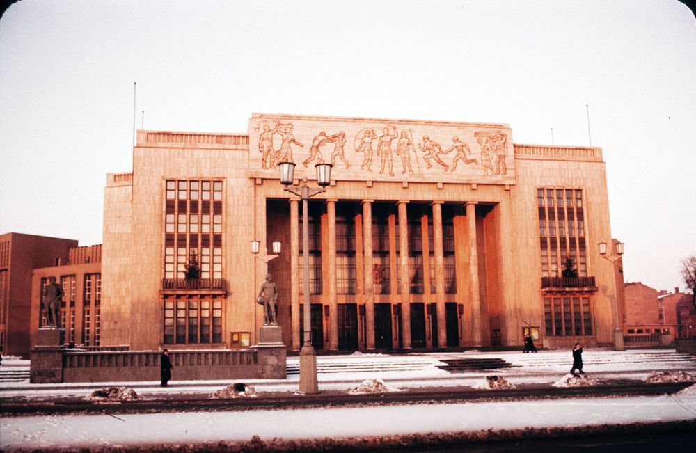 #126 This is the Haus des Sports on Stalinallee (now Karl-Marx-Allee), built for the World Festival of Youth and Students in 1951 and demolished in 1971.