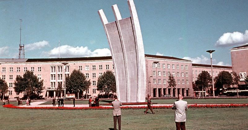 #37 New Airlift Memorial at Tempelhof Zentral Flughafen, Berlin, 1954