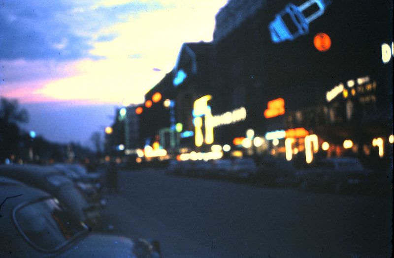 #77 Kurfuerstendamm, March 26, 1959.