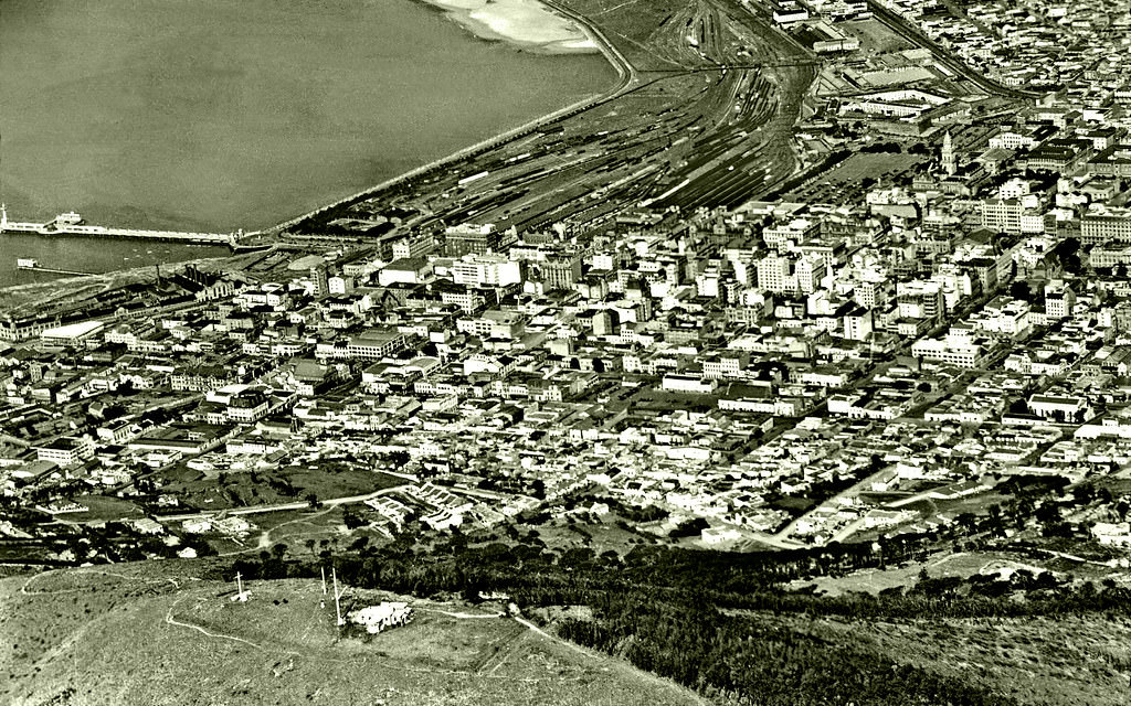 #7 Signal Hill, 1937.