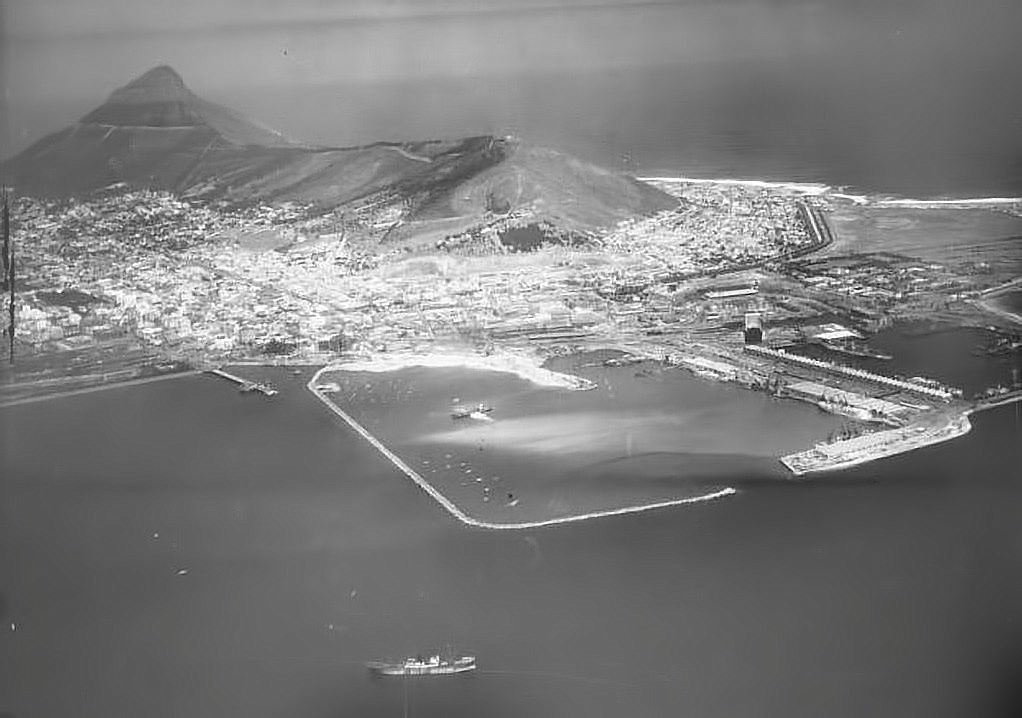 #41 The Southern Basin 1937.