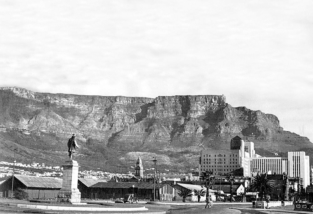 #119 Adderley street, 1950