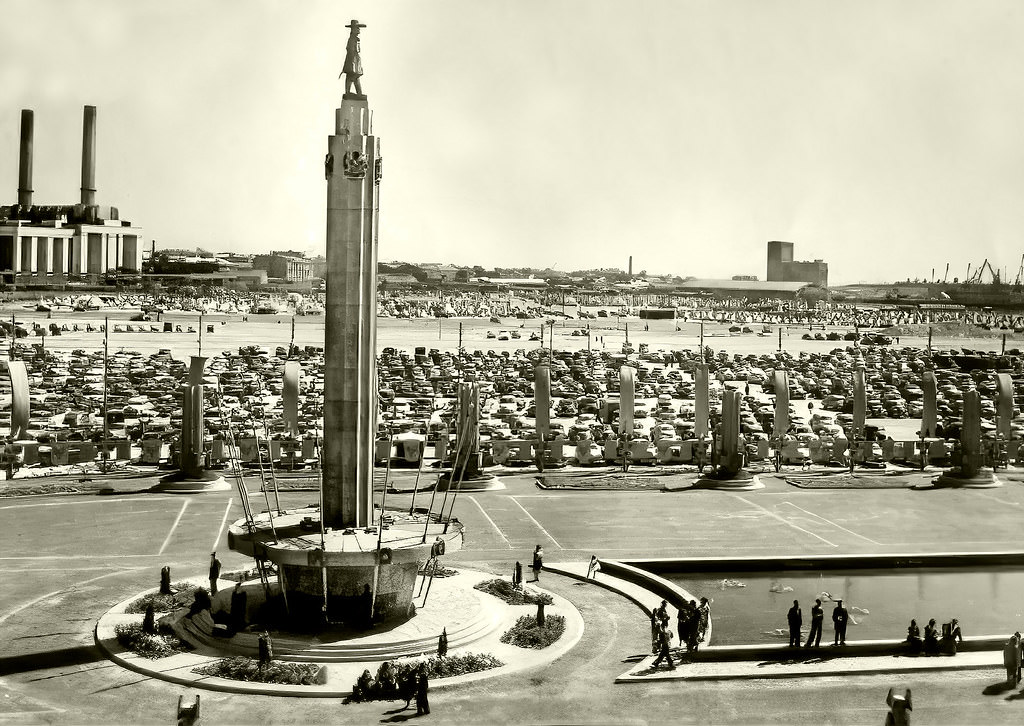 #65 van Riebeeck festival(5) 1952