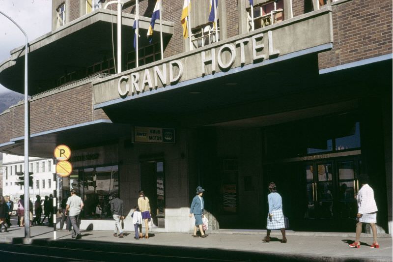 #257 People walking past Grand Hotel in Cape Town, 1960s