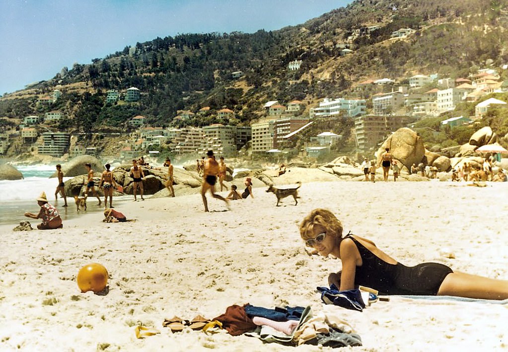 #190 4th. beach, Clifton 1960’s