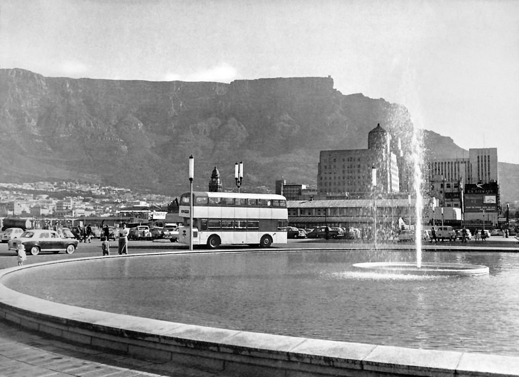 #194 New Fountain opened, 1960.