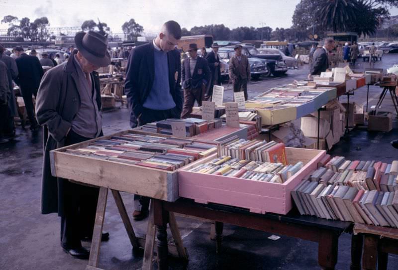 #252 Books for sale at Cape Town market, 1960s