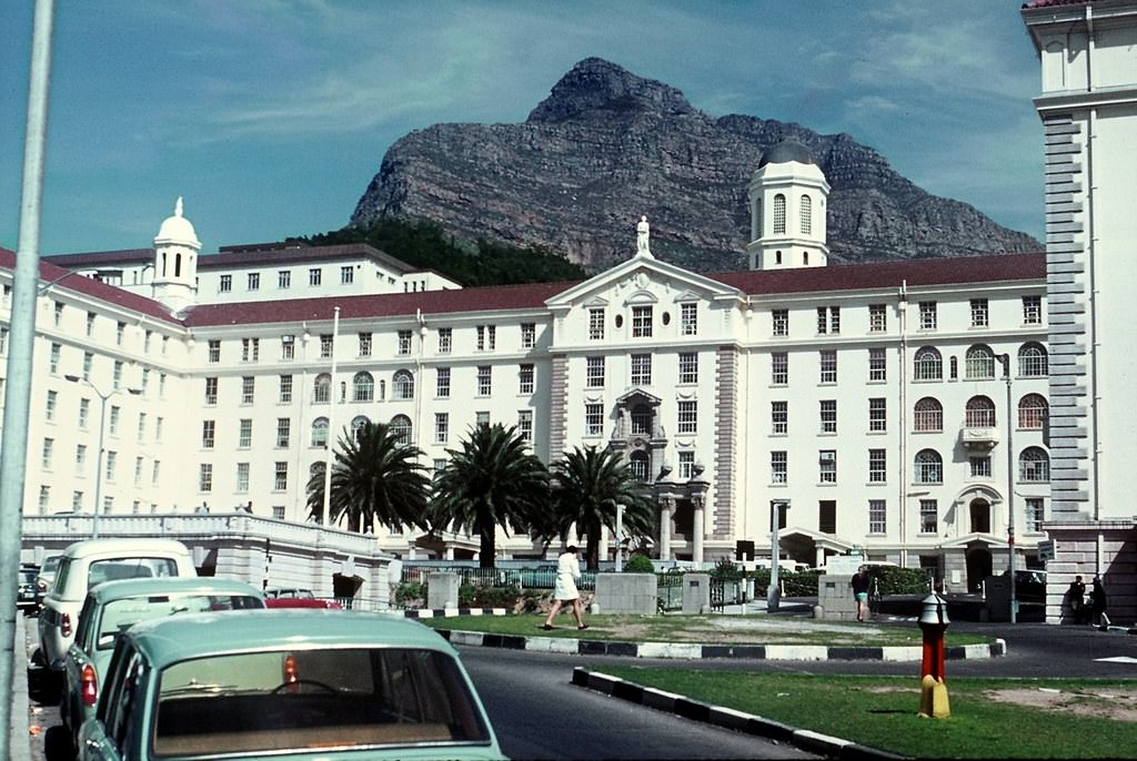 #37 Groote Schuur Hospital 1971.