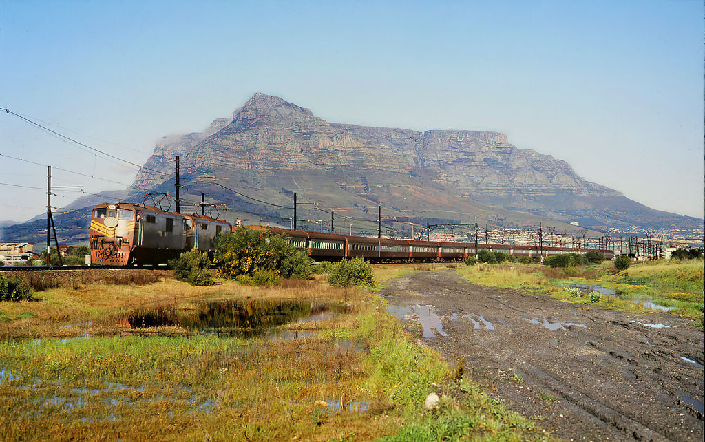 #39 Trans Karoo Express, 1985.