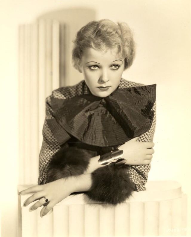 Unfurling History with ‘Come On Marines!’ (1934): A Dive into the Classic Era of Cinema Movies &; TV