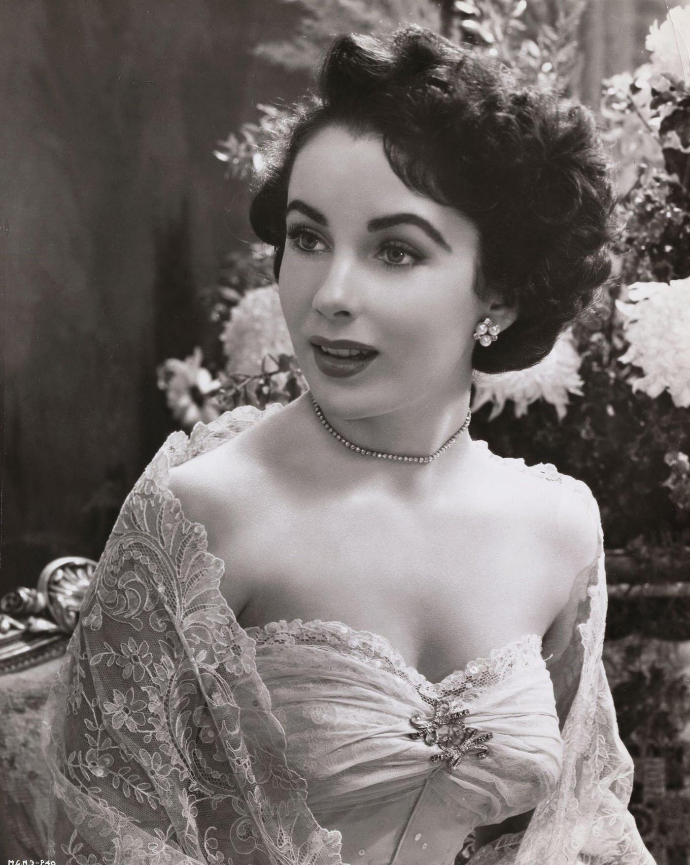 Elizabeth Taylor in the role of Robert Taylor’s wife in the film ‘Conspirator’, her most mature part to date, directed by Victor Saville, 1949.