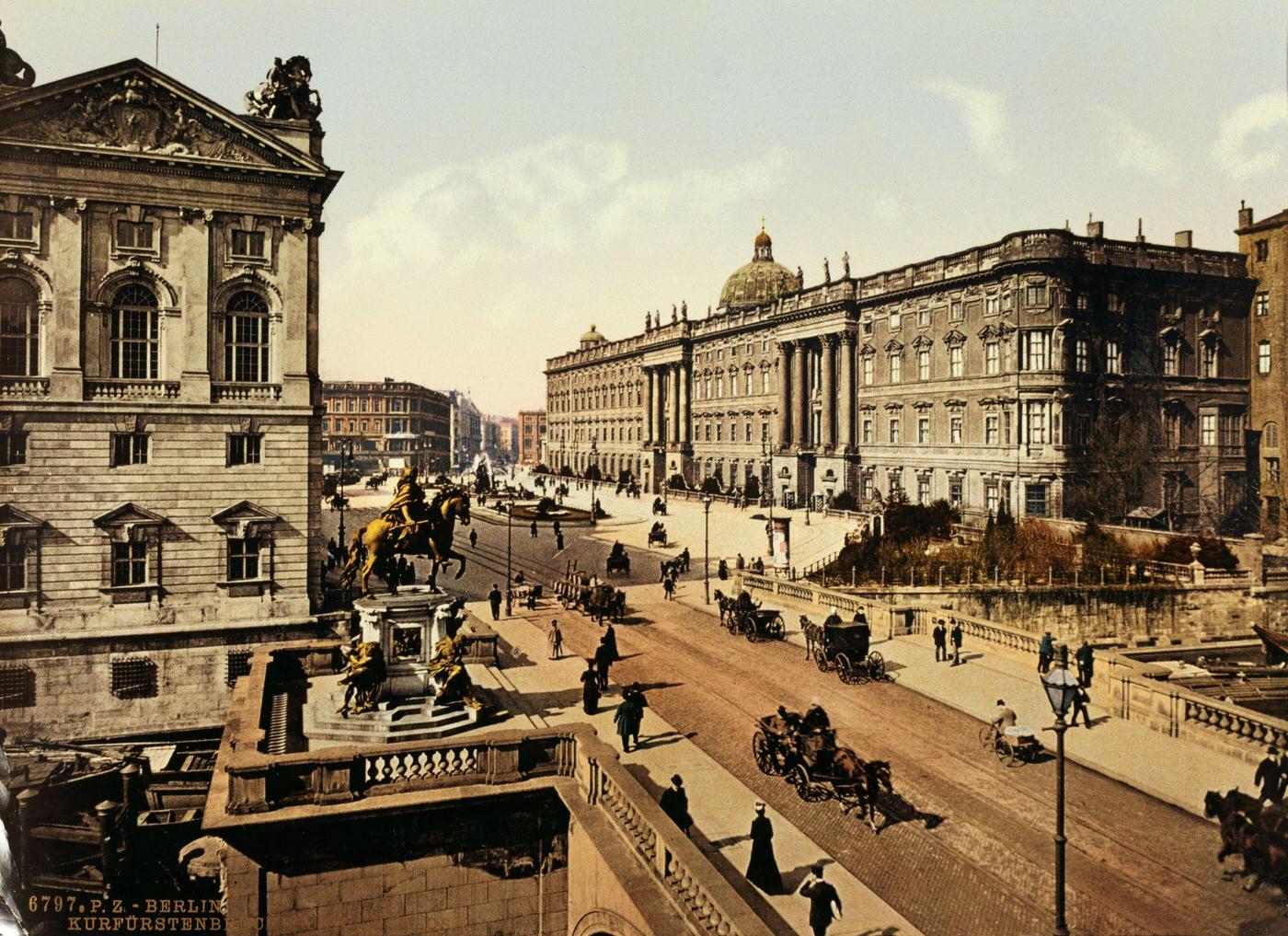 #17 Kurfürstenbrucke and the Royal Castle, Berlin, Germany, late 19th century.