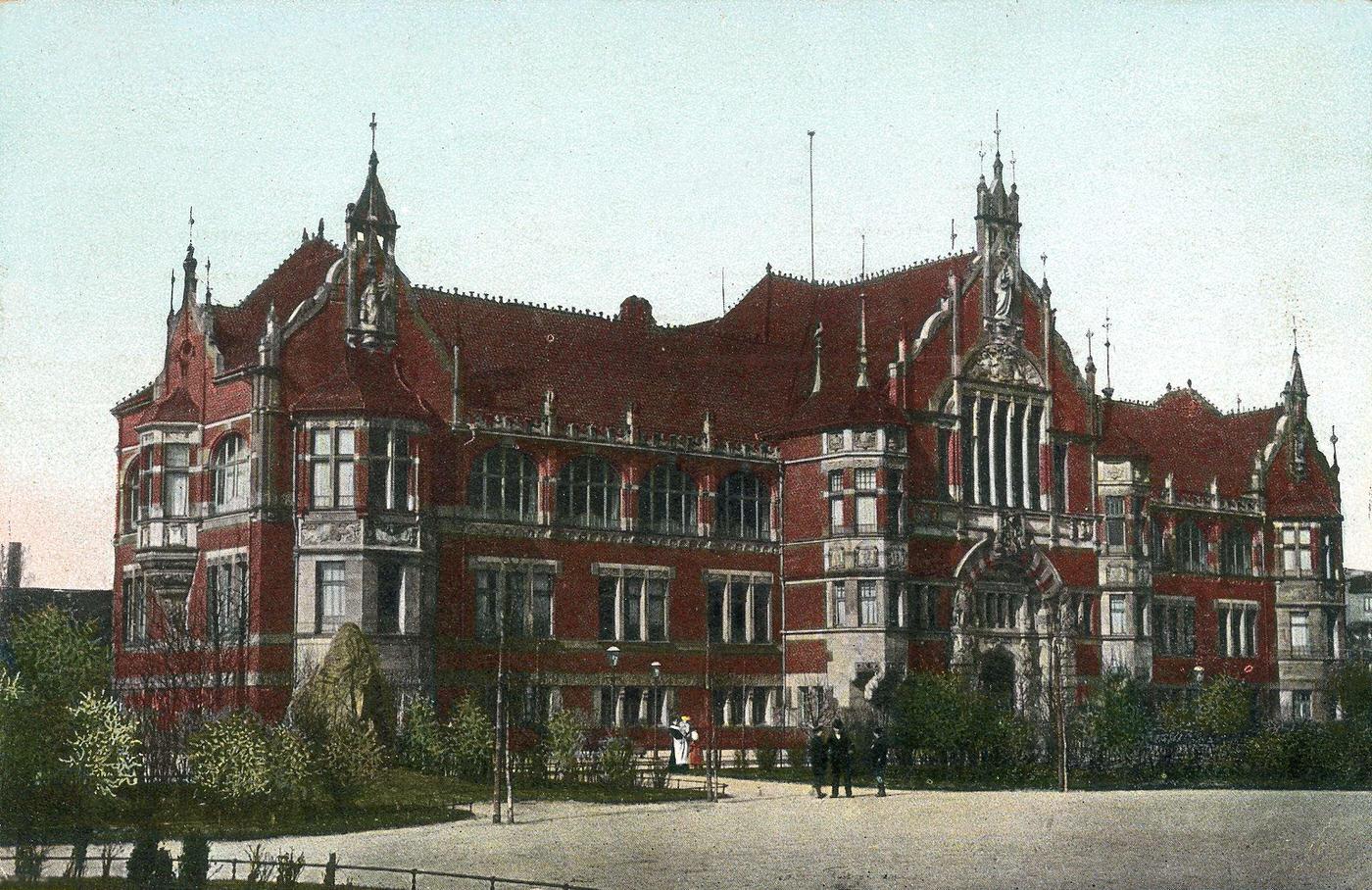 #37 The Museum of Applied Arts in Hamburg, Germany, 1890s