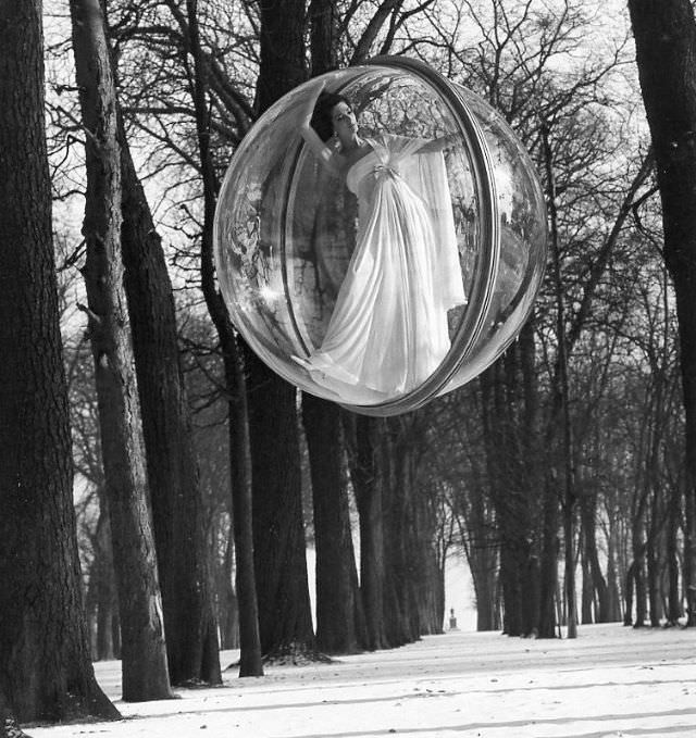 #13 Amongst the trees, in Pierre Balmain fashion