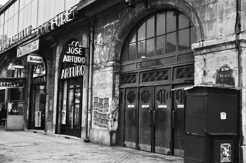 #20 Gare de la Bastille soon to be closed, Paris, December 1969