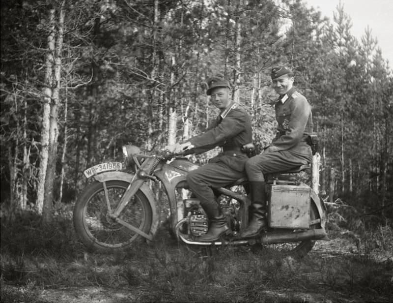 #25 German soldiers on a Zündapp motorcycle during WWII