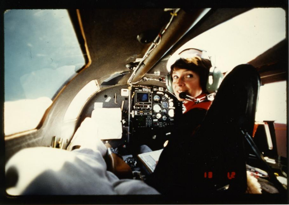 Rutan Voyager’s Trailblazing Flight Around the World, Without Rest or Refuel Inventions