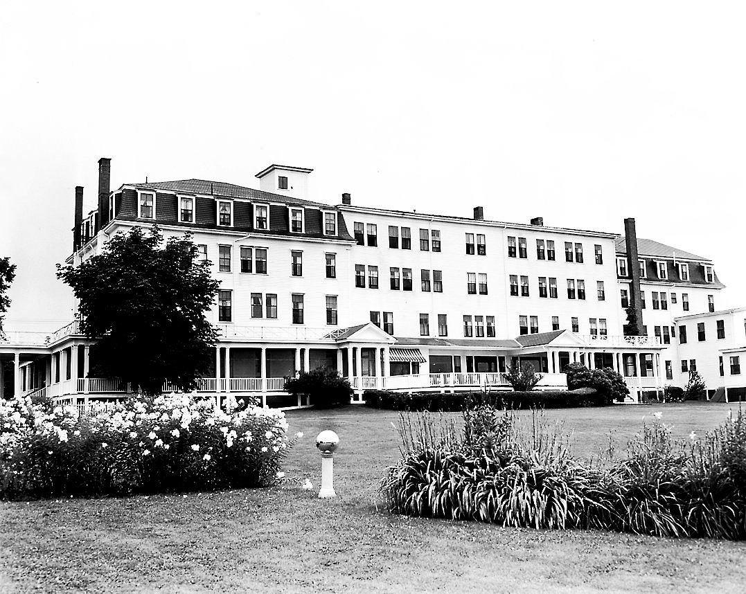 #67 Atlantic House at Prouts Neck in Scarborough, 1960