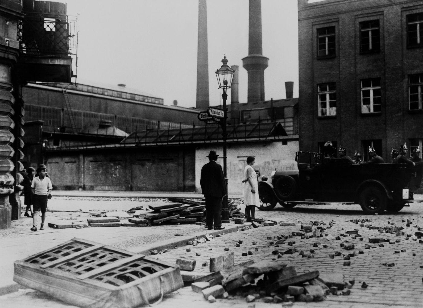#96 Confrontation Between Communists And Policemen In The Streets Of Berlin, Berlin, 1930
