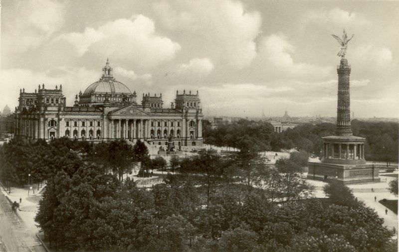 #25 The Reichstag with the Victory Column, Berlin, 1930