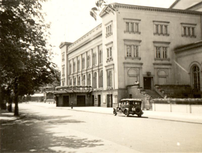 #39 Kroll Opera House