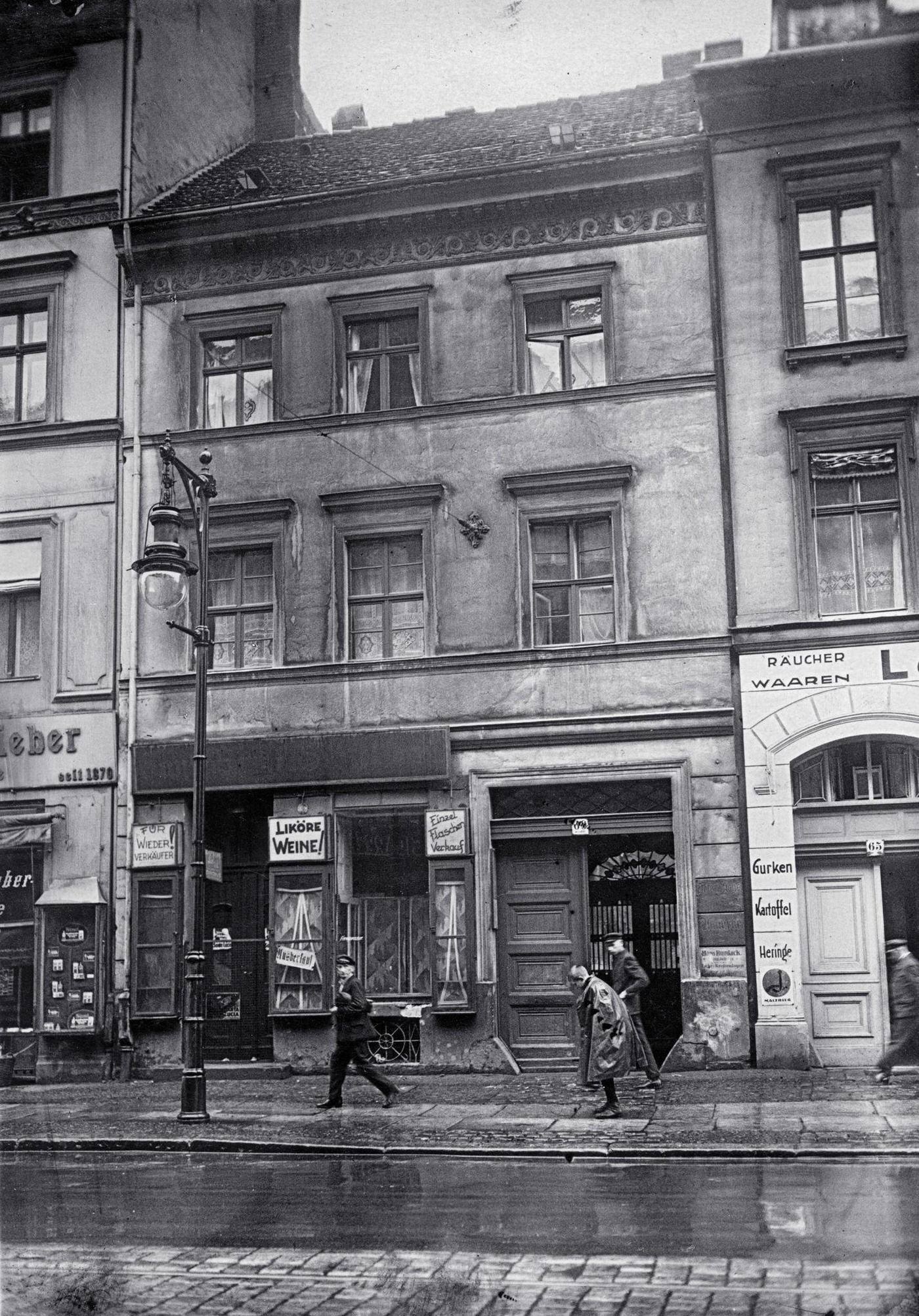 #69 Birthplace of Gustav Stresemann, German politician, Berlin, 1930