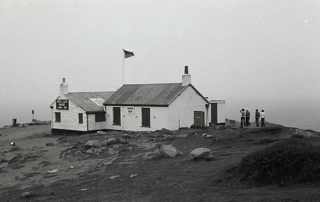 #22 Exterior view of the ‘First & Last House’ at Land’s End, Cornwall, an old cottage selling refreshments and souvenirs, 1970s.