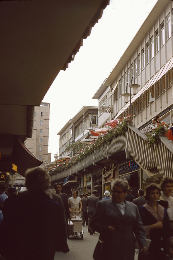 #52 Schulstraße, Germany’s first pedestrian zone, Stuttgart, July 1958