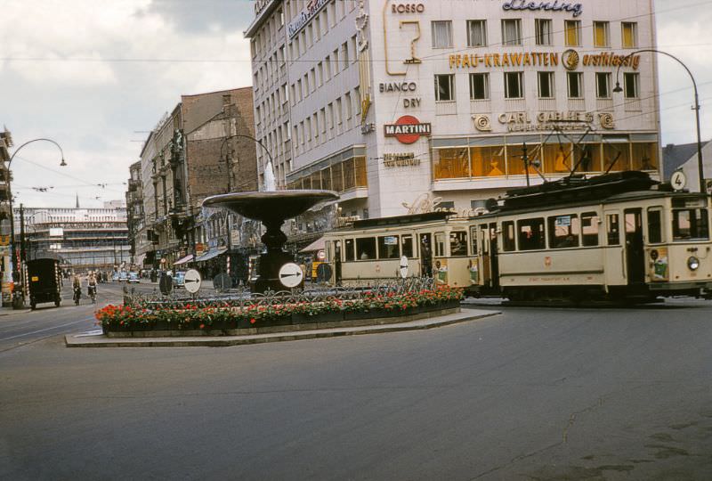 #81 Kaiserplatz, Frankfurt Am Main.