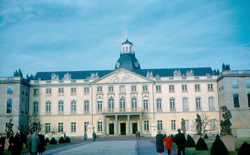 #172 The former palace of the Grand Dukes of Baden, now a city building, Karlsruhe