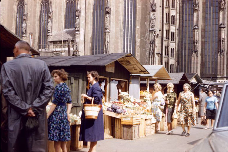 #67 Market by the Marienkapelle, Würzburg, Germany, 1960s