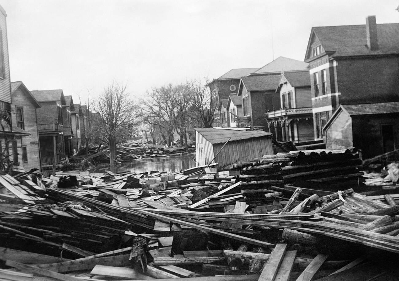 #2 Flood-damaged houses in Dayton, Ohio after the Great Dayton Flood, 1913.