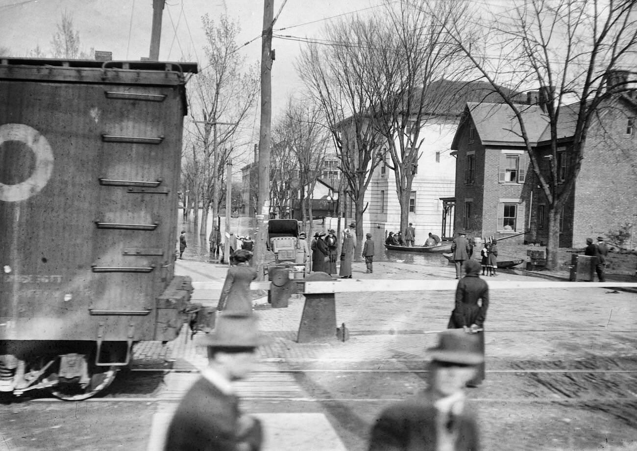 #20 Flood in Cincinnati, Ohio, 1913.