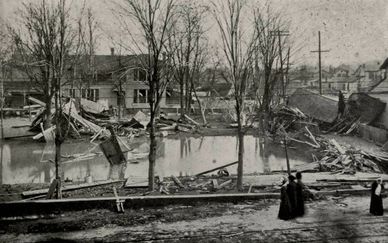 #56 Flood ruins on Third Street, near mound, looking South during the Great Dayton Flood, Ohio, March 1913.