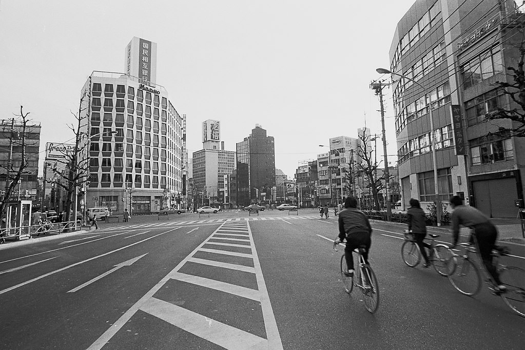 #22 Around Mansei-bashi (Bridge), Chiyoda City, Tokyo Metropolis, Japan. 1980.