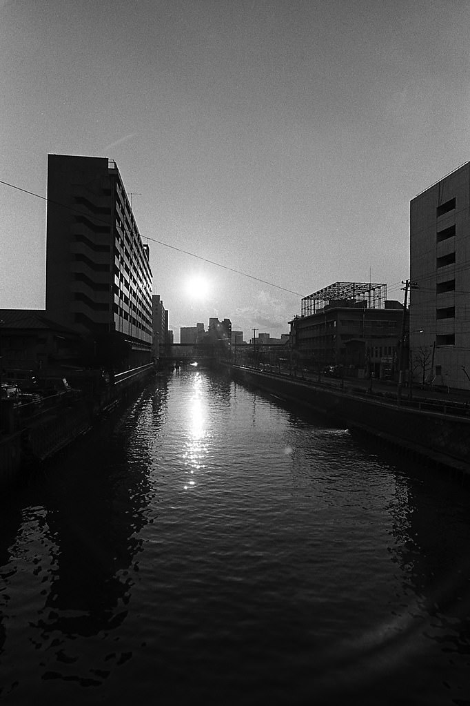 #48 Shibaura, Minato City, Tokyo Metropolis, Japan. 1980.