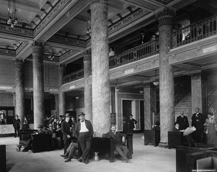 #16 The Lobby, Murphy’s Hotel, Richmond, 1910s
