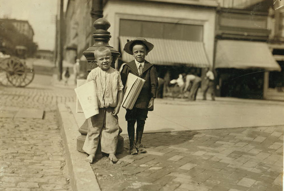 #20 Richard Green, (with hat), 5 year old newsie, Richmond, 1910s