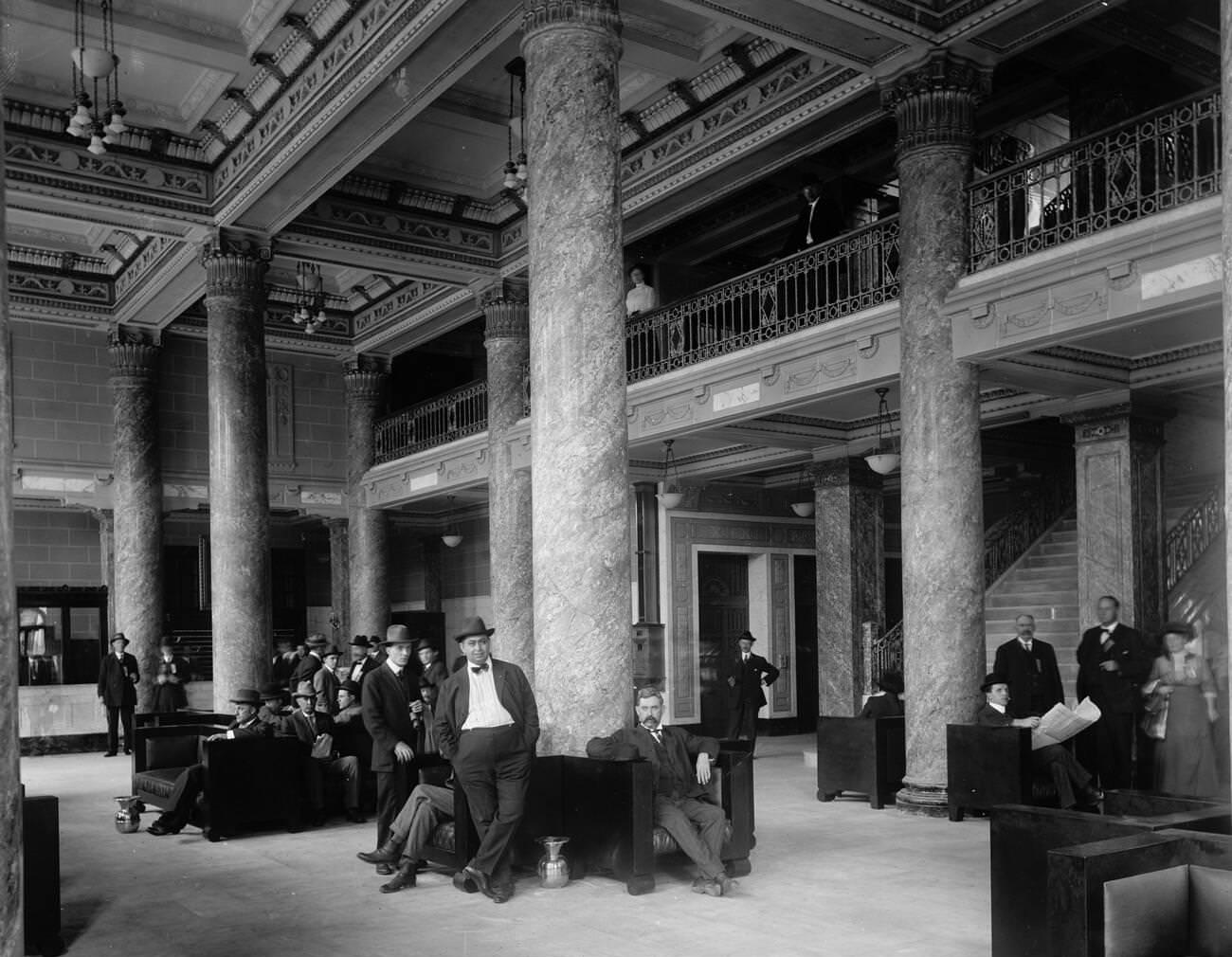 #37 The Lobby, Murphy’s Hotel, Richmond, 1910s