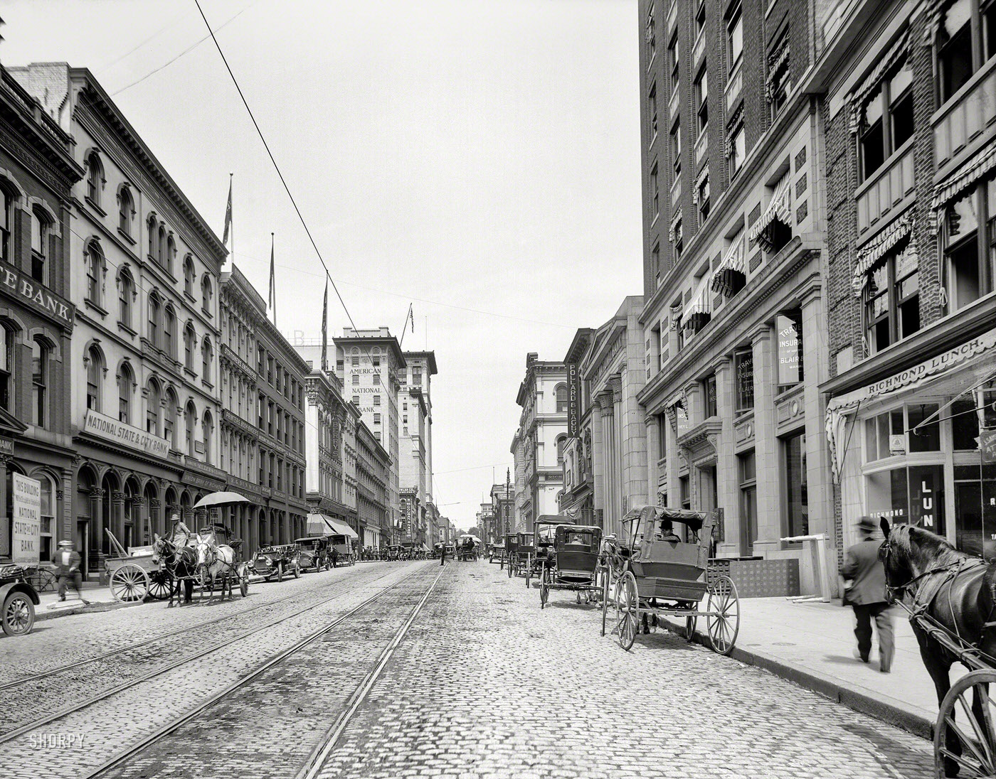#41 Banks of Richmond, Main Street west from Twelfth, 1912