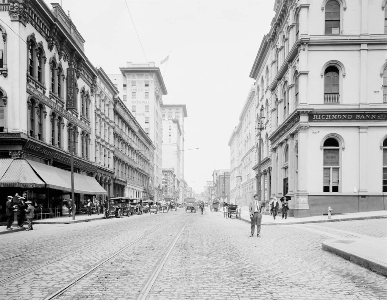 #25 Main Street, west from 12th, Richmond, 1920s