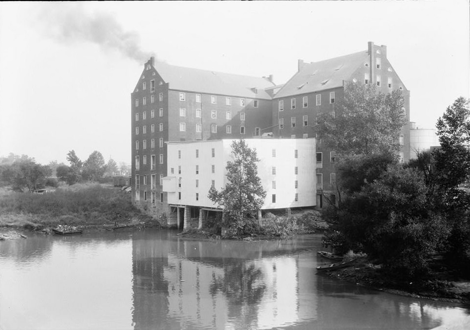 #28 Dunlop Mills, South Richmond, Richmond, 1933