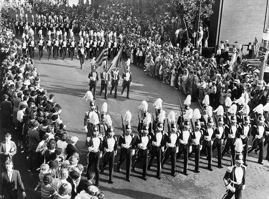 #56 Richmond continued celebrating the city’s bicentennial with a parade featuring the Richmond Light Infantry Blues as well as 30 floats, 18 bands and 2,000 participants, 1937.