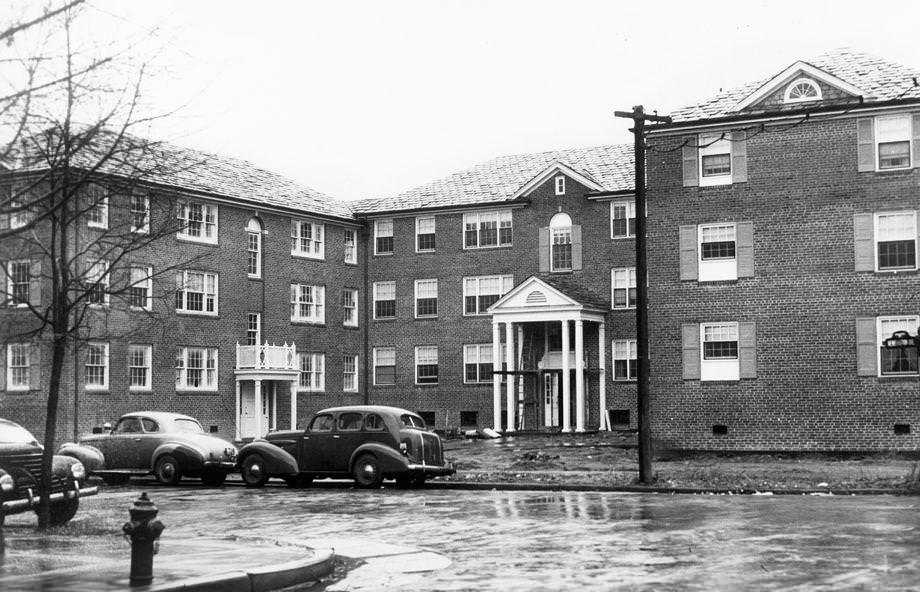 #131 Kensington Avenue apartments, 1947