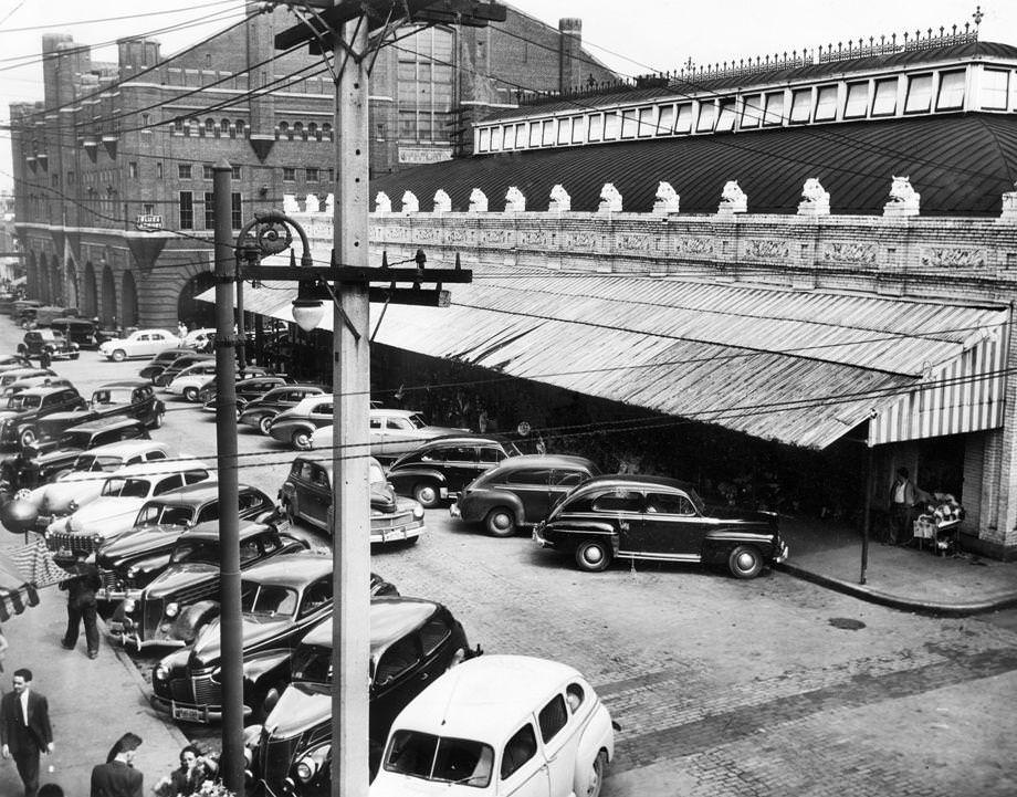 #204 The old Sixth Street Market in downtown Richmond, 1948.